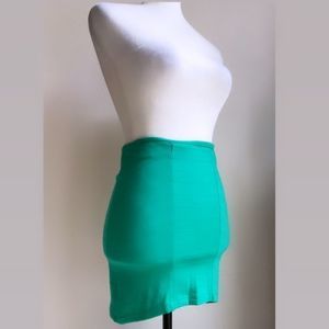 NEW Green Ribbed Asymmetrical Fitted Micro Mini Skirt